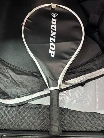 Tennis racket