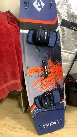 Kitesurfing LACUNA Kiteboarding board