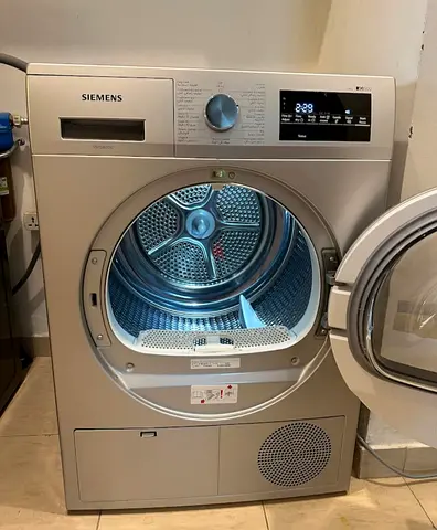 Model Siemens iQ500 Dryer 9 kg Silver Color