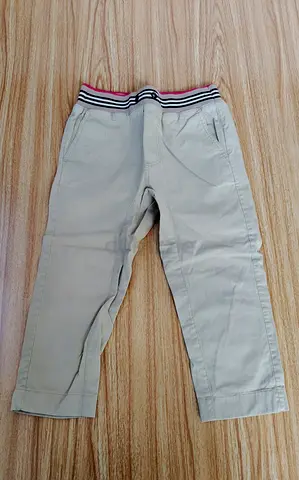 Burberry boys trouser (4 to 6 years old)