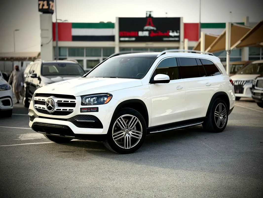 Mercedes-Benz GLS-Class 2023 — photo 1 of 14