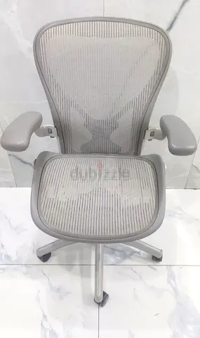Silver Herman Miller Aeron Classic Chair Size B