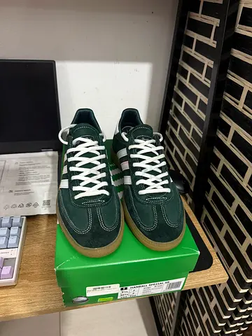 Sporty x Rich Spezial