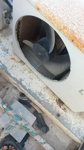 Electricians And Ac wark