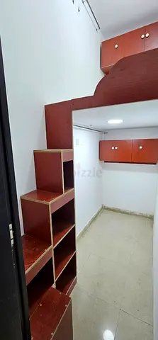 Partition Near Abu Baker Metro