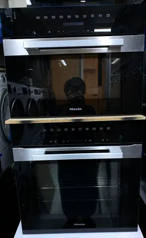 Miele latest model 7th edition built in oven and microwave brand new