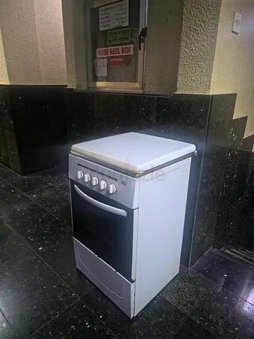 Scrap can repair and Reliable Oven for Everyday Cooking