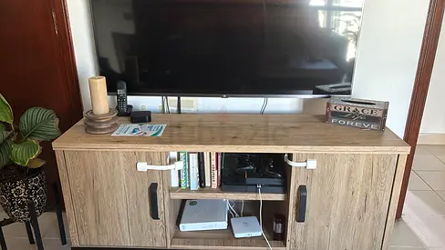 Tv table