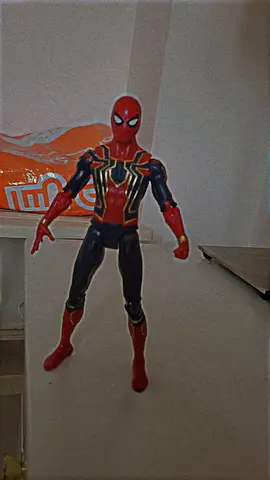 AN AVENGER SPIDERMAN