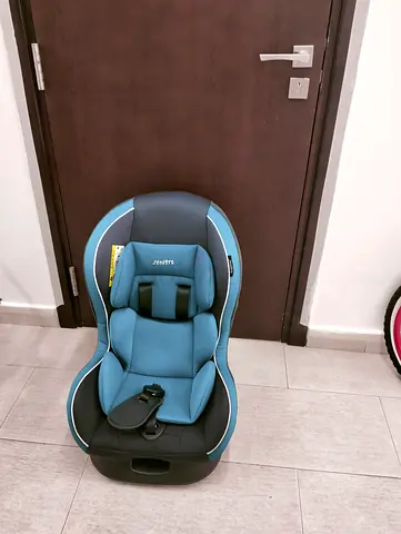 Car seat for sale