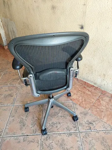 Chair Herman Miller Aeron Classic Chair Size B Fully Loaded Tilt limiter lock Tension Control