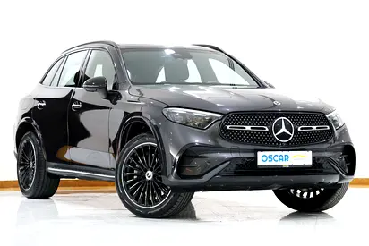 2025 Mercedes-Benz GLC200 AMG 4MATIC Gargash  Warranty  Service Contract | Low Mileage