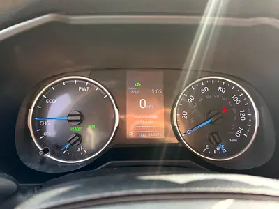 2021 Toyota RAV 4 照片 9