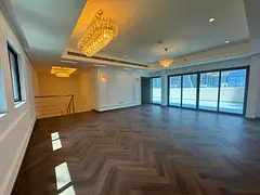 Luxury Duplex with Terrace n Private Jacuzzi