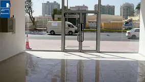 High-Visibility Front-Facing Shop in a Prime Commercial Hub
