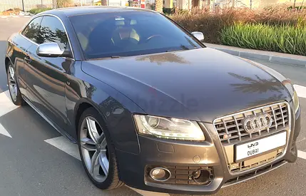 Beautiful 2011 Audi S5 V8 4.2