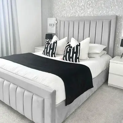 Stylish Queen Size Bed
