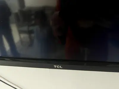 Broken screen for sale