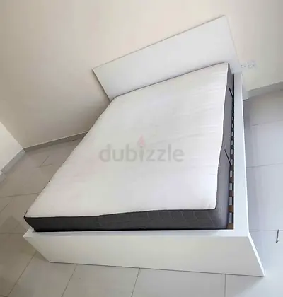 IKEA malam queen‑size bed (160 × 200 cm) with an IKEA mattress