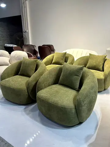 Elegant Green Lounge Chairs for Cozy Spaces