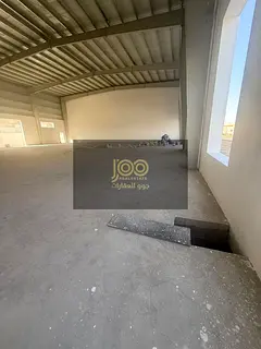 A distinctive new warehouse in Umm Al Quwain Industrial Area / Electricity 300 / Suitable for all ac