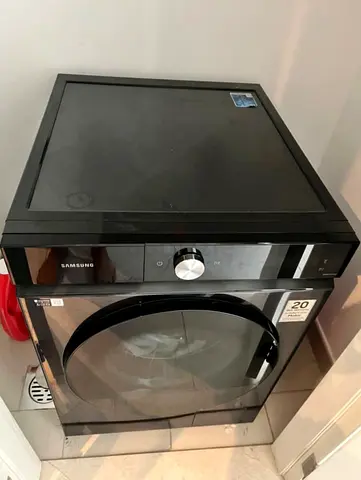 Samsung Bespoke wifi 9kg dryer in excellent condition perfect working