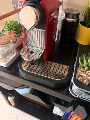 Nespresso Coffee mashine