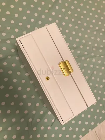 Elegant Jewelry Organizer Box