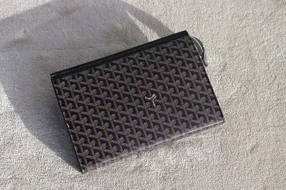 Goyard pouch bag men