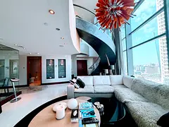 4 Bed Duplex | Vacant | Luxury Furniture