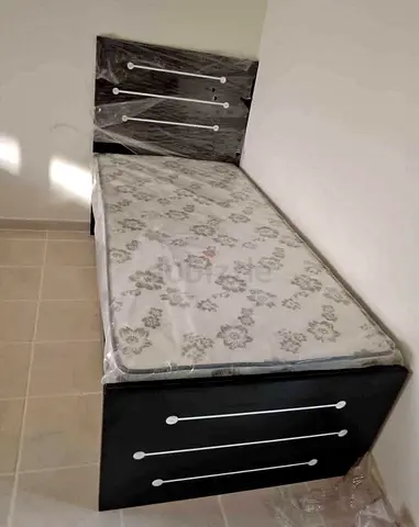 Single Bed 90x190 cm with mattress
