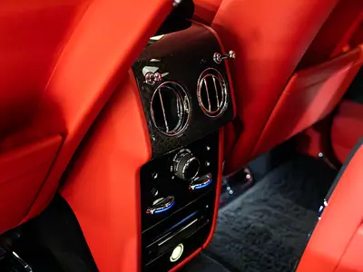2021 ROLLS-ROYCE CULLINAN thumbnail 10