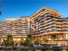 Luxury Living | Balcony | Prime Location