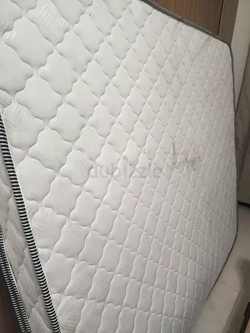 Bed matress 180cm×200cm free