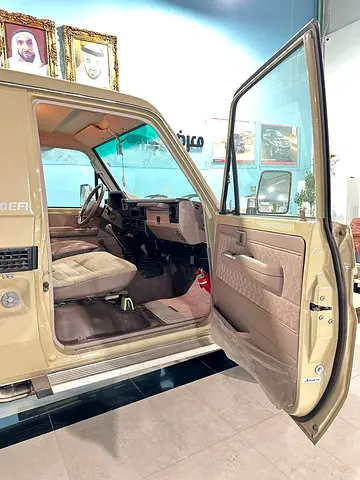 2004 Toyota LAND CRUISER 70 SERIES — фото 7