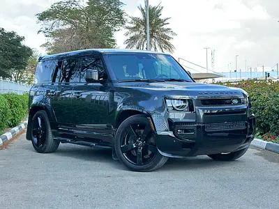 2025 Land Rover Defender X-Dynamic V8 – CLEAN TITLE –CLEAN CARFAX–Top Trim