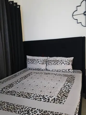 King size velvet bed like new