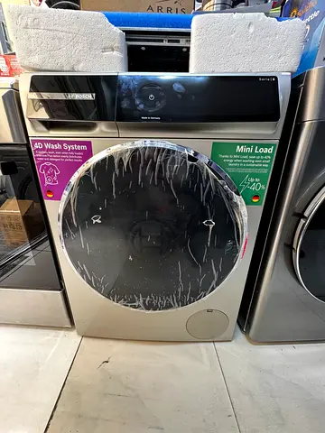 Bosch series 8 washer in excellent condition