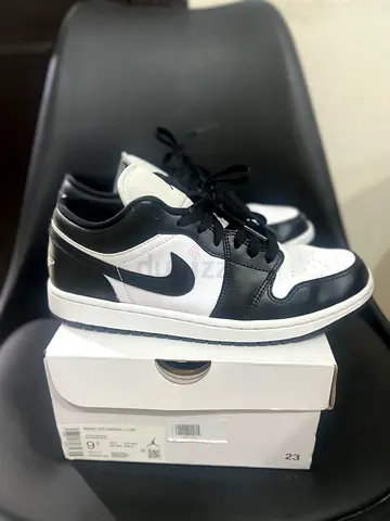 Nike Air Jordan 1 Low Sneakers