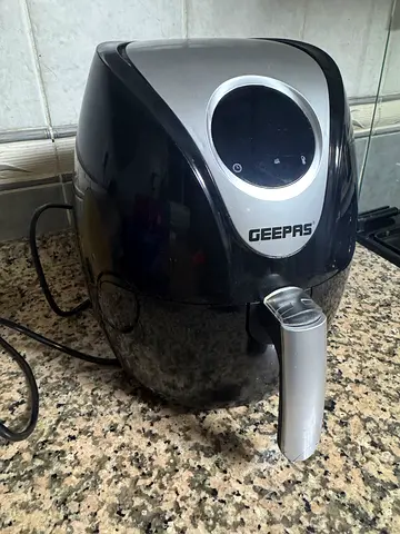 Geepas Air fryer