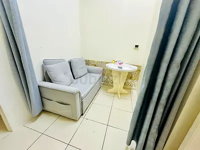 Studio Room Available for INDIAN family kitchen,Hall,Room like small 1bhk