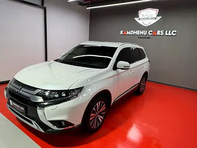2021 | Mitsubishi Outlander GLS 4WD |  GCC Spec | Low KM | Excellent Condition | Family Car