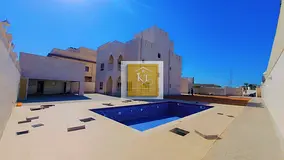 Luxury 6 BR En Suite Independent Villa!! Driver &amp; Maid room!!Elevator and private Pool!!