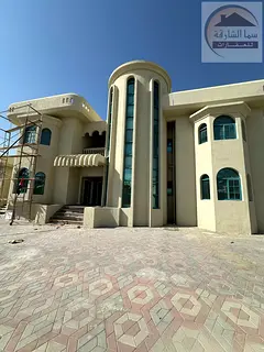 For sale: Corner house on a 16,500 sq ft plot in Ramtha. Two floors with two annexes. Contains more
