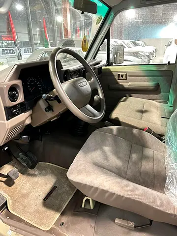 2004 Toyota LAND CRUISER 70 SERIES — фото 6