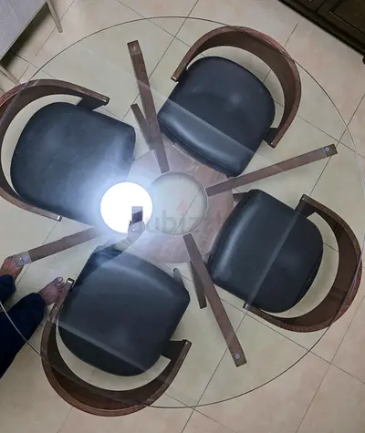 Stylish Round Glass Dining Table with Chairs
