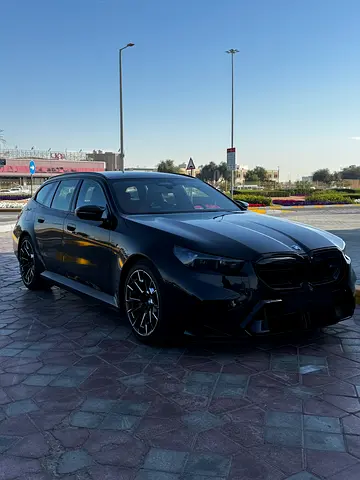 صورة مصغرة 3 لـ 2026 BMW M5