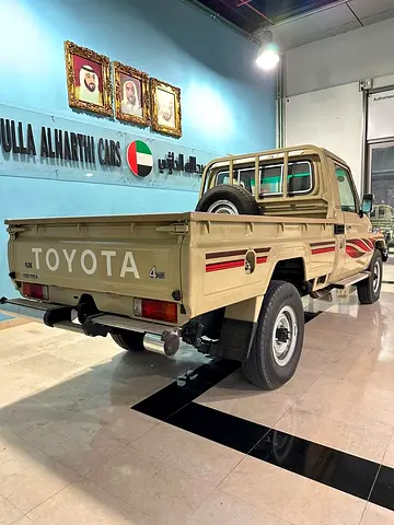 2004 Toyota LAND CRUISER 70 SERIES — фото 5