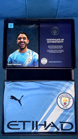 Sign jersey by Omar marmoush Manchester City home