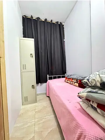 Exiicutive single partition room shabiya 11